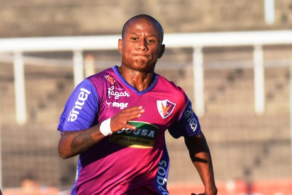 Mathias Acuña, nuevo jugador de Wanderers – TODOFICHAJES.COM