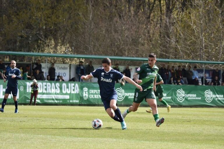 El Racing C. Villalbés y el Zamora se reparten los puntos en un partido sin  goles (0-0)