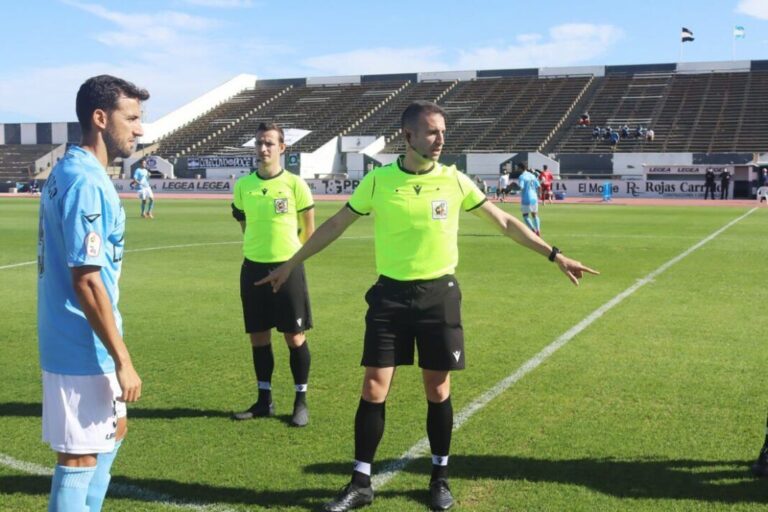  Pontevedra CF y Racing Villalbés ascendieron a Juvenil  División de Honor